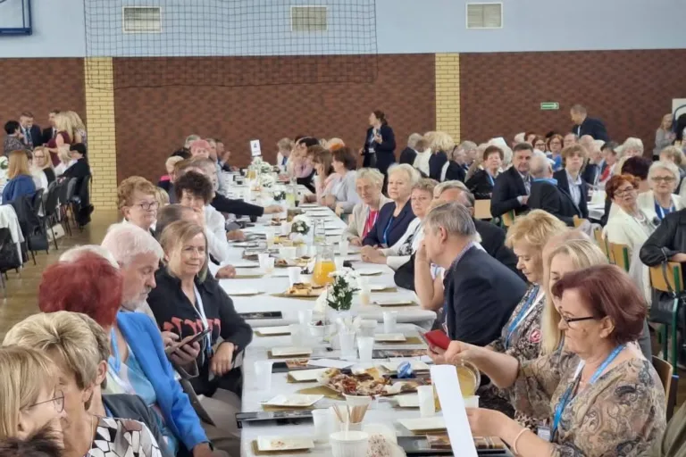 Liceum w Kamienicy Polskiej świętowało 80-lecie istnienia