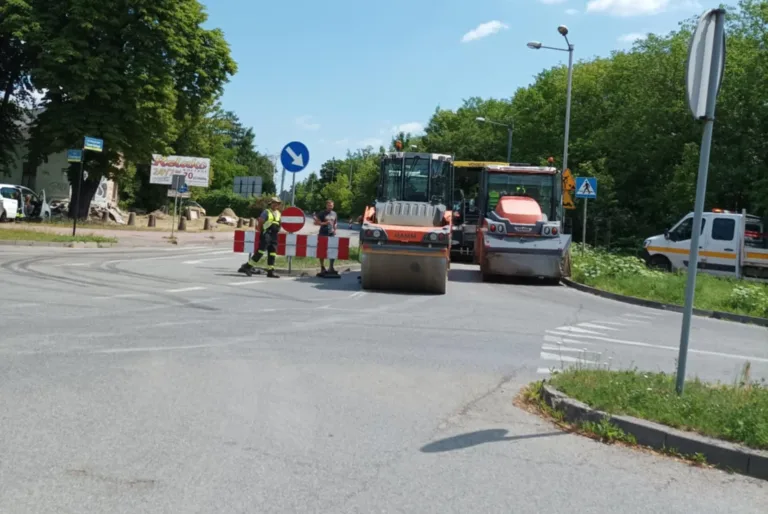 Częstochowa remontuje ulice: nowe nawierzchnie i utrudnienia w ruchu