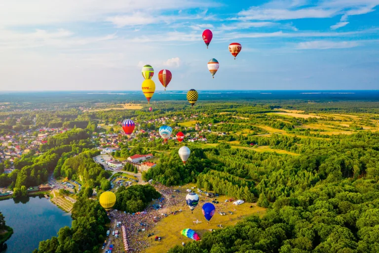 JANÓW WRACA NA MAPĘ MIAST