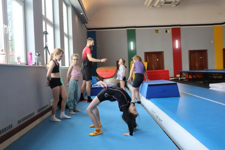 GIMNASTYCZNE TALENTY Z CZĘSTOCHOWY