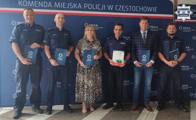 Młodzież w mundurze – nowe porozumienie policji, straży granicznej i częstochowskich szkół