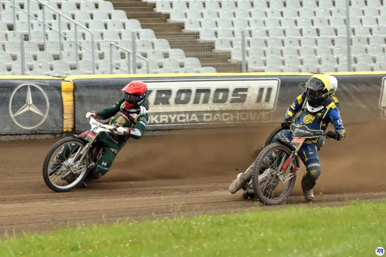 UDANY FINISZ W IPE U17 2025