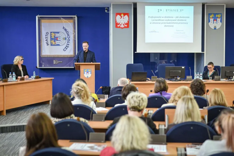 CZĘSTOCHOWA NAGRODZONA ZA SKUTECZNĄ PROFILAKTYKĘ UZALEŻNIEŃ