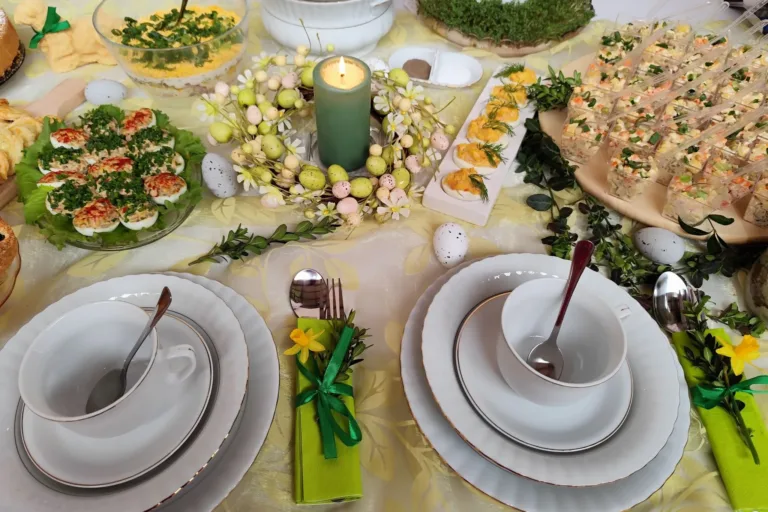 CO W KOSZYCZKU, CO NA STOLE?