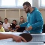 WSZYSCY ŁAPIĄ ZA RAKIETKI – PINGPONGOWE ŚWIĘTO W CZĘSTOCHOWIE