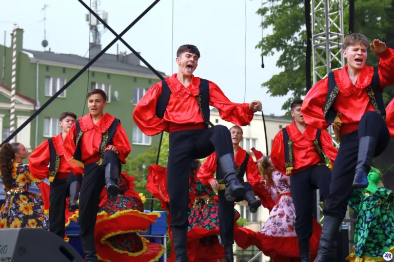 FOLKLOR Z CAŁEGO ŚWIATA ZAWITA DO CZĘSTOCHOWY