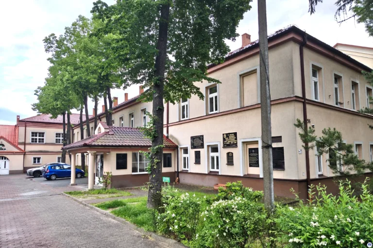 LICEA ZNÓW NAJCHĘTNIEJ WYBIERANE. TAK WYGLĄDA REKRUTACJA W CZĘSTOCHOWIE